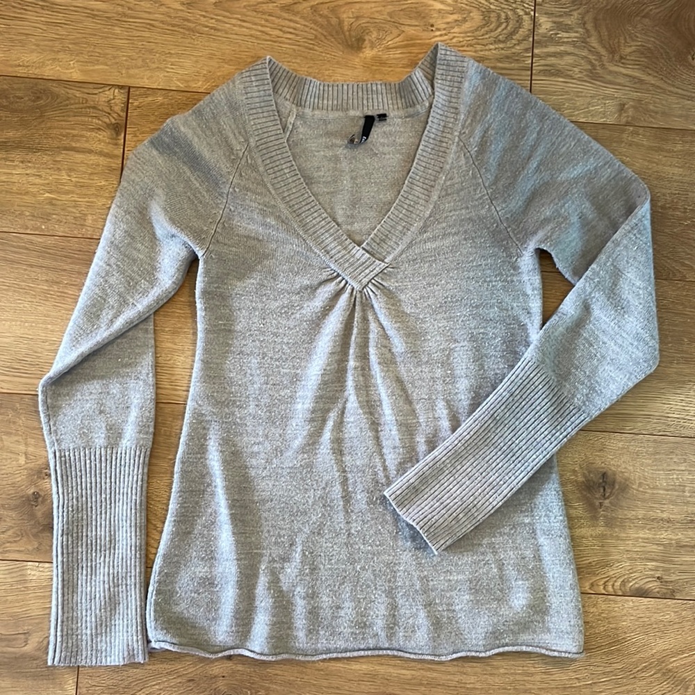Takeout sweater
